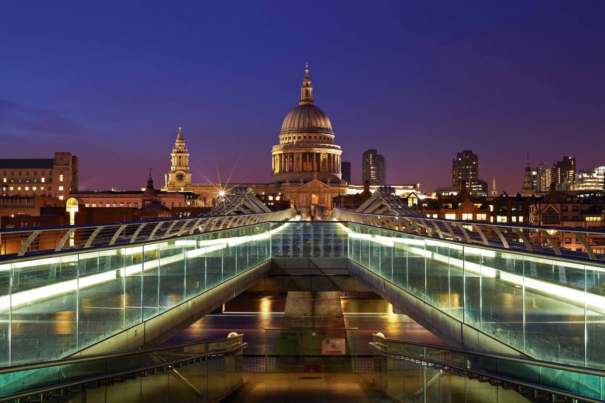 Saint-Paul's Cathedral - United Kingdom (WESSEX MODUMAX BOILERS) HAMWORTHY